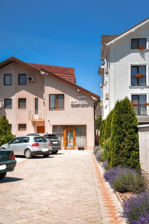 Pensiunea Clasic Hunedoara Pestisu Mare Dış mekan fotoğraf
